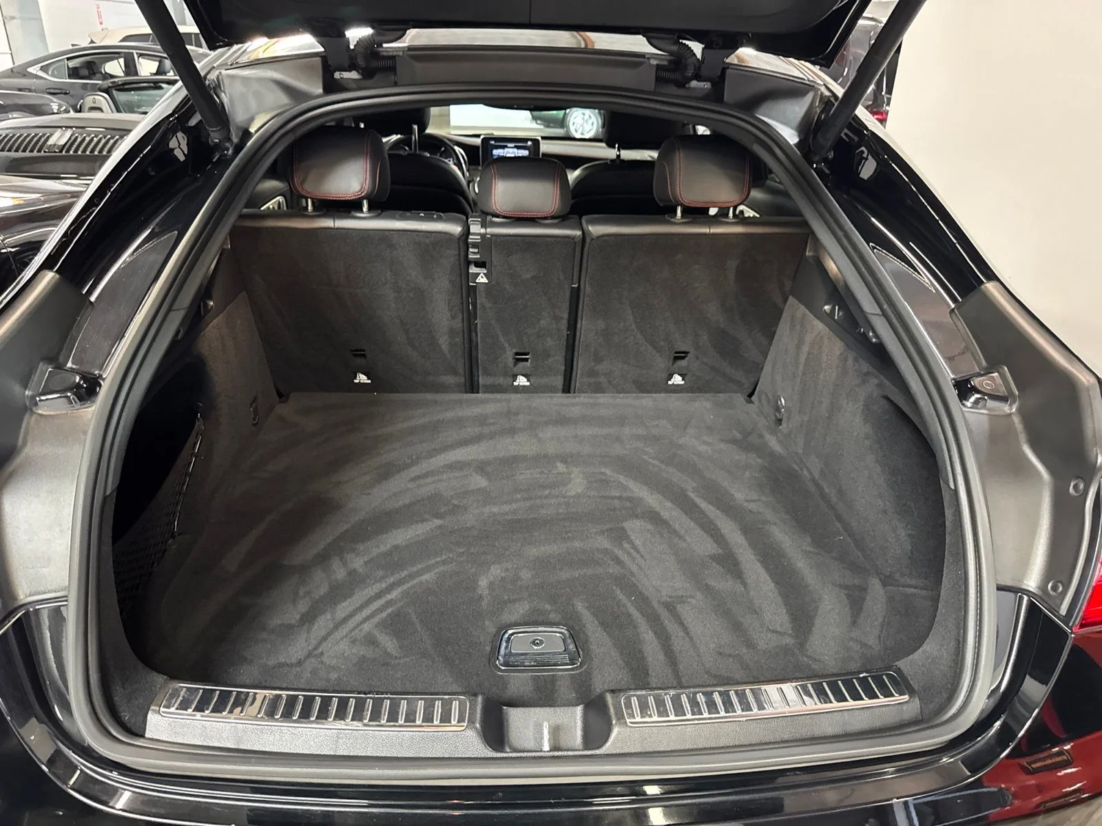 Used 2018  Mercedes-Benz GLC 43 AMG® Coupe image 23