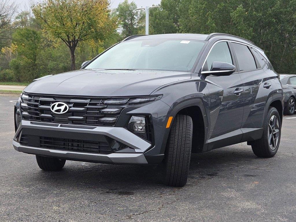 Used 2026 Ecotronic Gray Hyundai SEL Premium image 3