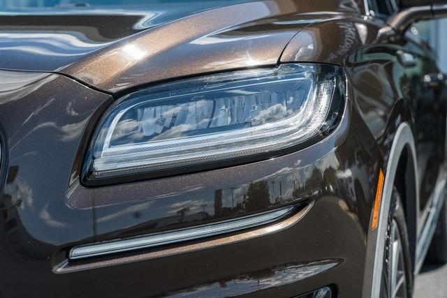 Used 2019 Brown Metallic Lincoln Reserve image 15