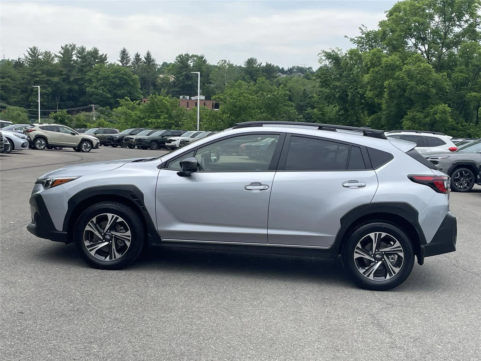 Certified Used 2024 Ice Silver Metallic Subaru Premium image 2