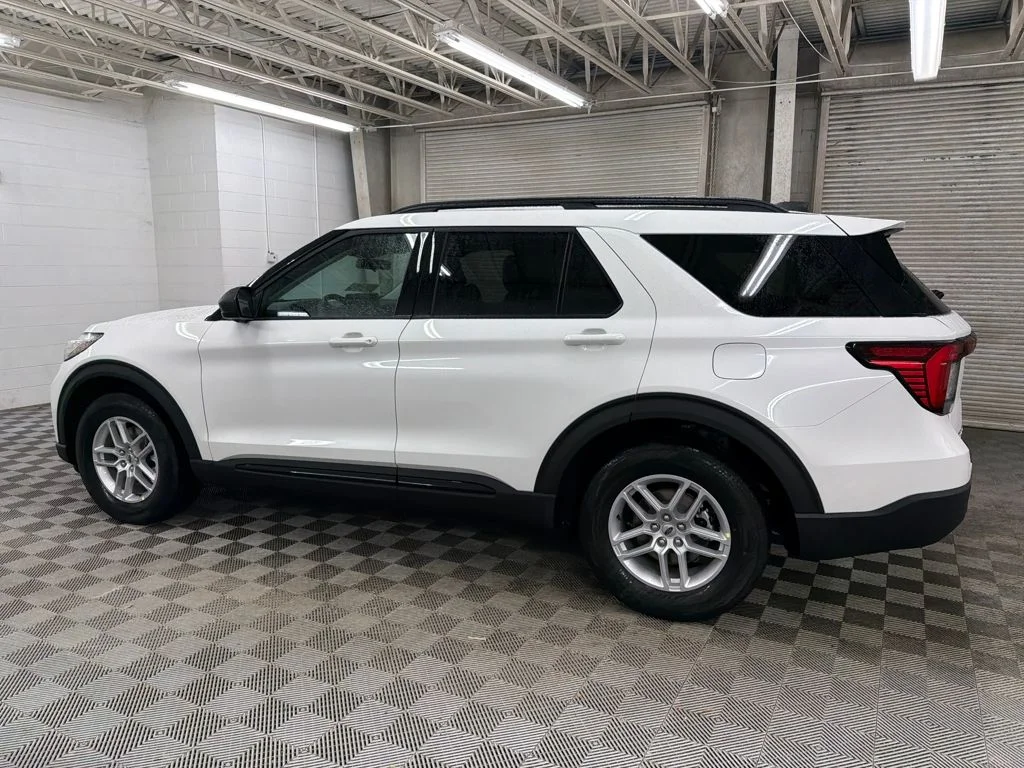 New 2026 White Ford Active image 10