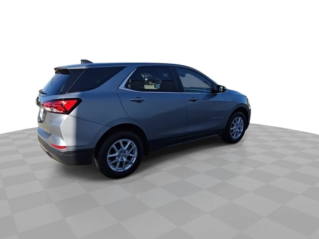 2024 Chevrolet Equinox LT - Photo 8