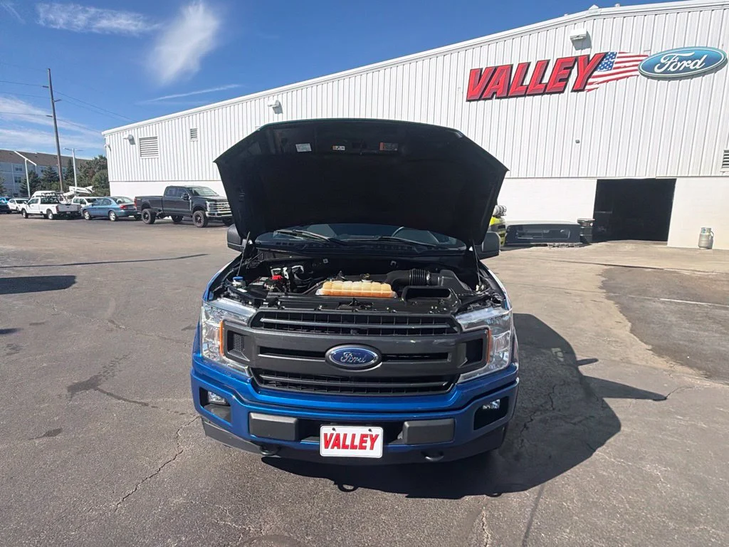 Used 2018 Lightning Blue Ford XLT image 17