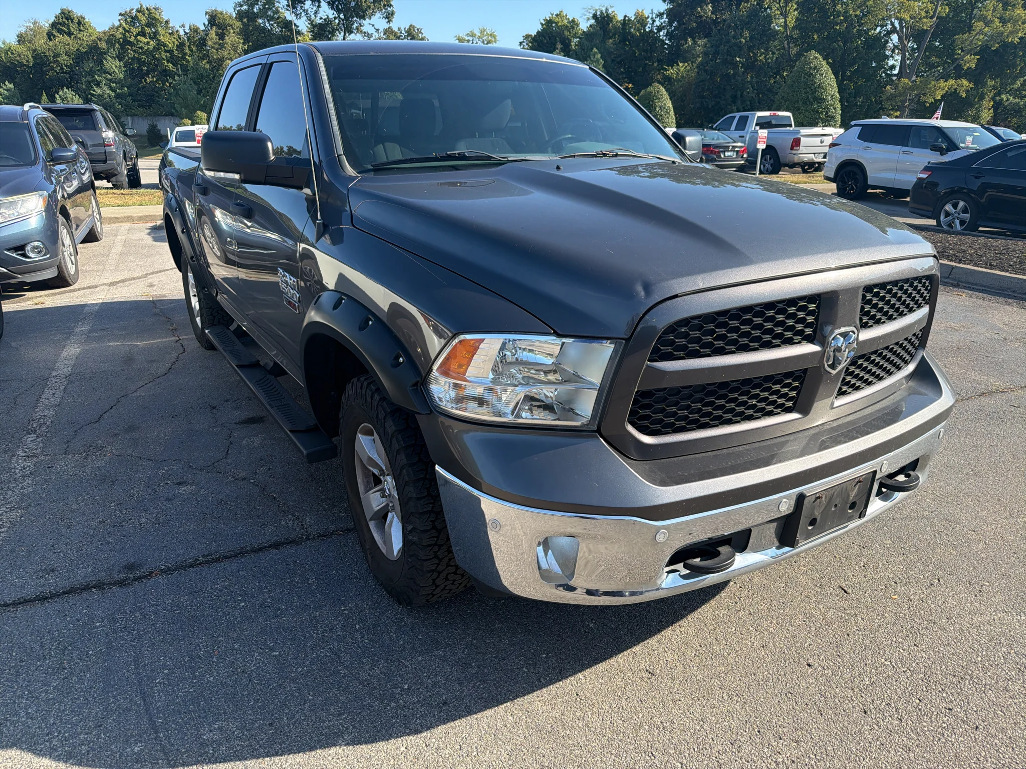 Used 2015 Granite Crystal Metallic Clearcoat Ram Outdoorsman image 10