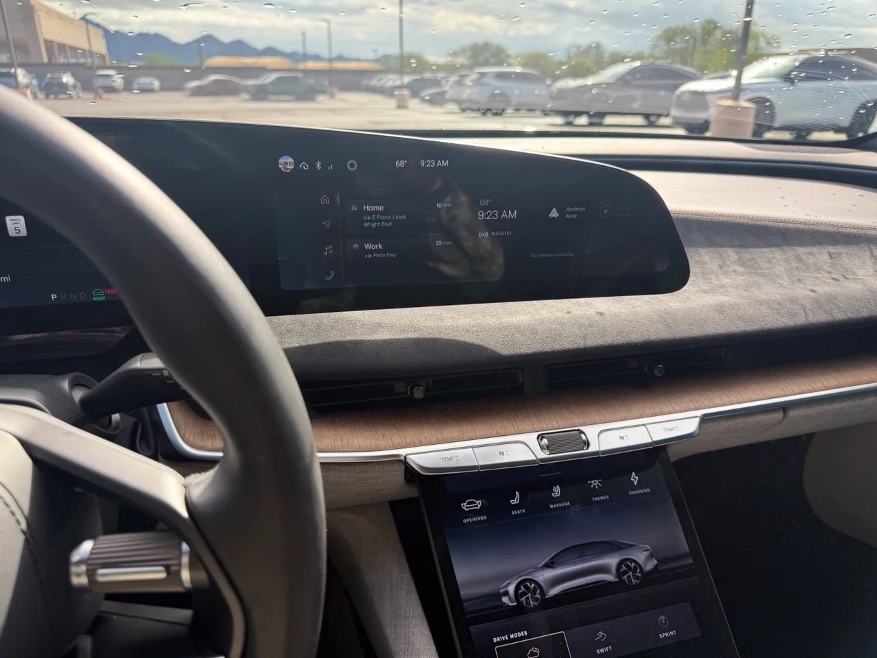 Used 2022  Lucid Grand Touring image 18