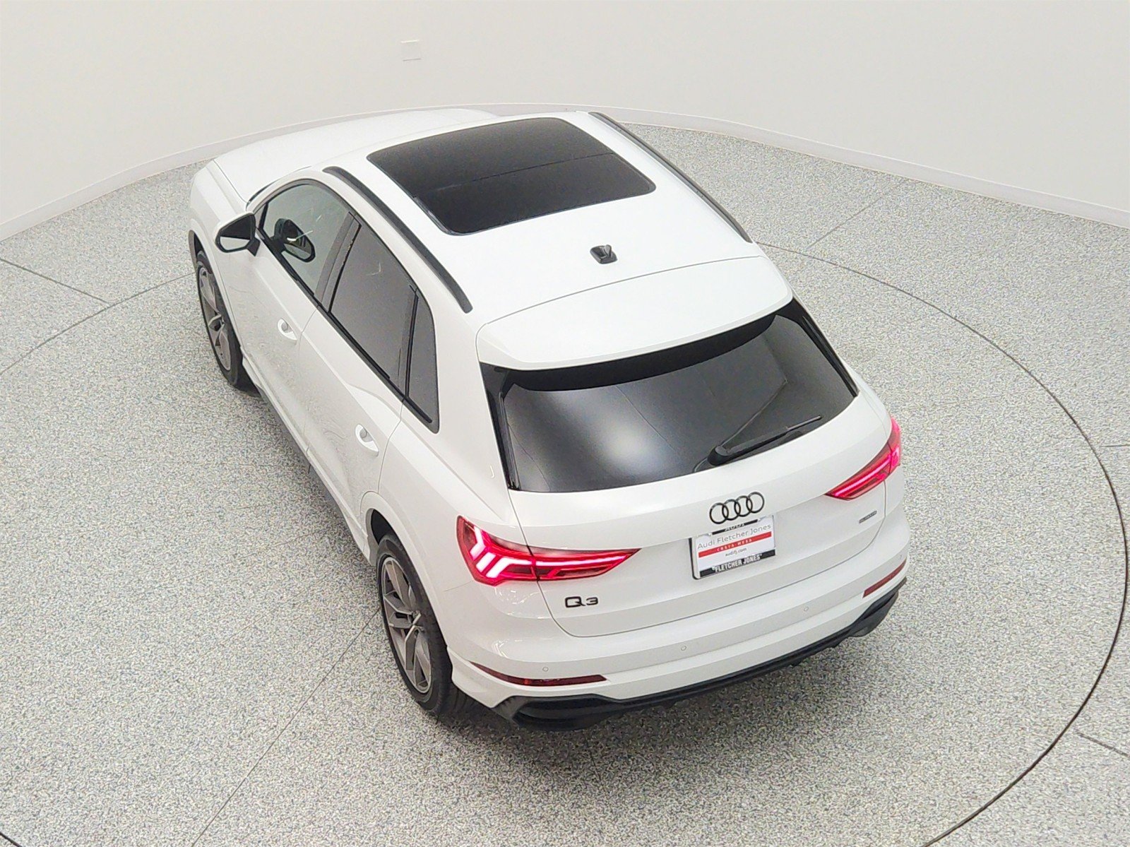 Used 2023 Glacier White Metallic Audi S line Premium Plus 45 TFSI quattro image 28
