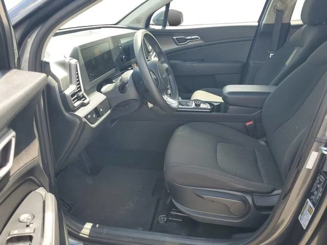 Used 2023 Gravity Gray Kia LX image 5