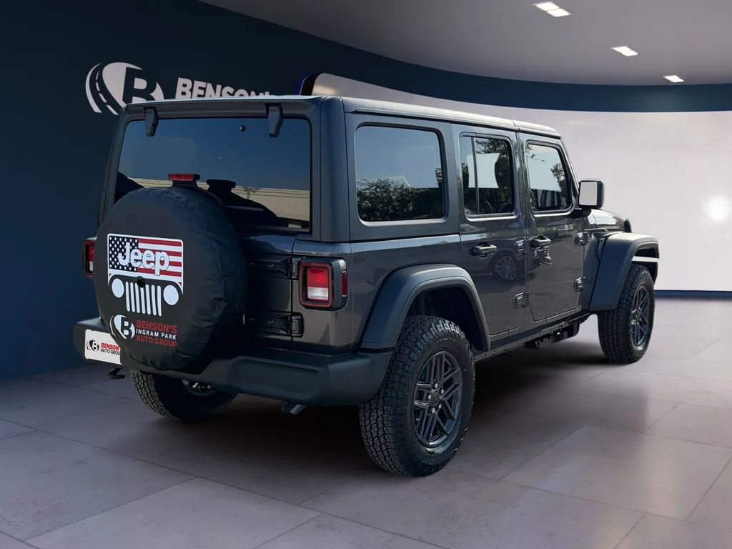 New 2026 Gray Jeep Sport RHD image 5