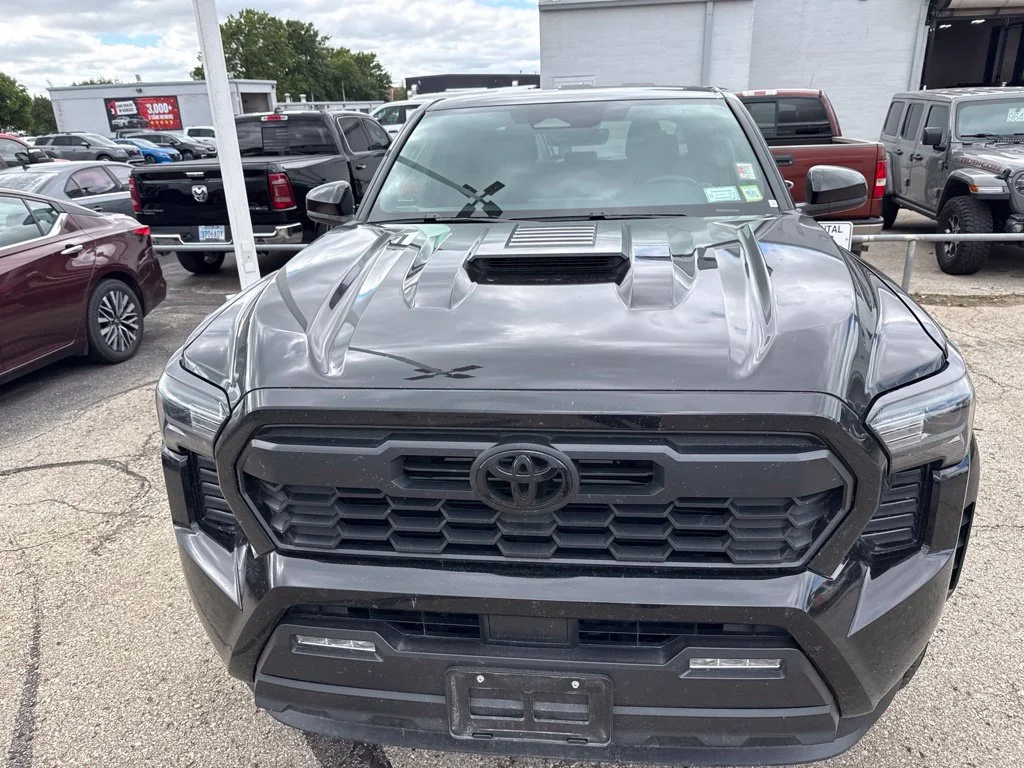 Used 2026 Toyota Tacoma TRD Sport with VIN 3TMLB5JN6TM233204 for sale in Kansas City