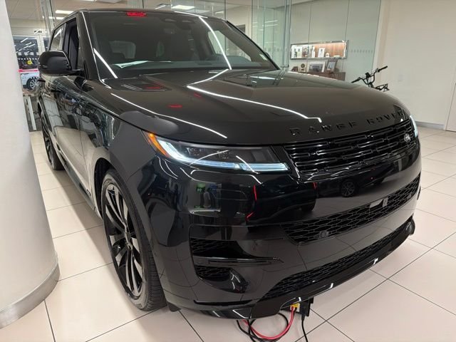 New 2027 Santorini Black Land Rover  image 5