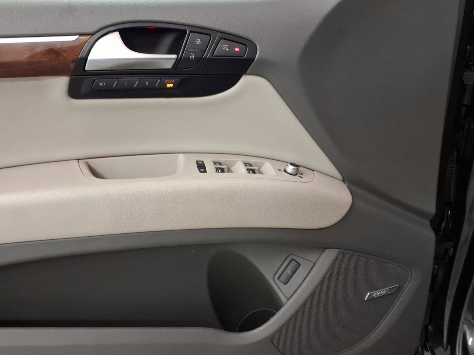 Used 2013 Gray Audi 3.0L TDI Prestige image 14