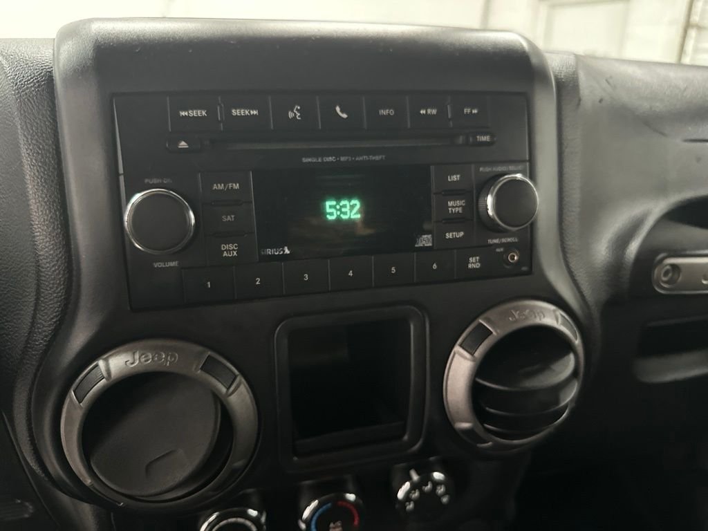 Used 2015 Silver Jeep Sport image 15