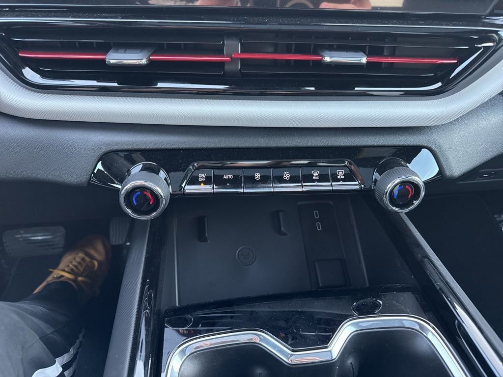 2025 Chevrolet Silverado EV RST - Photo 22