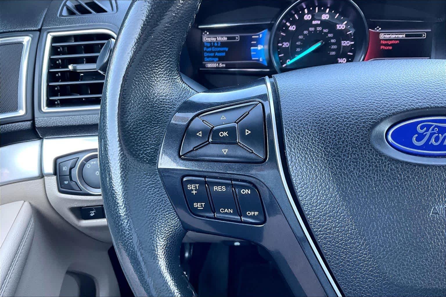 Used 2018 Ingot Silver Metallic Ford Limited image 22