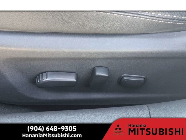 Used 2019 Black Nissan 2.5 Platinum image 19
