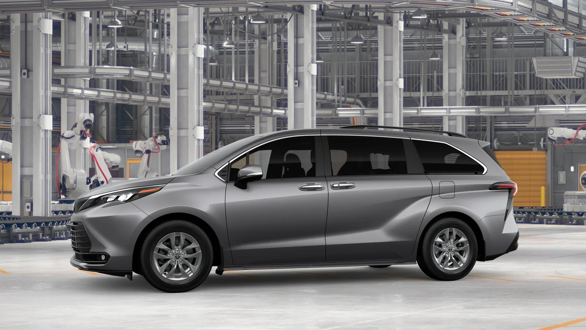 New 2026 Heavy Metal Toyota XLE image 3