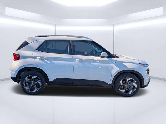 New 2026 White Hyundai SEL image 2