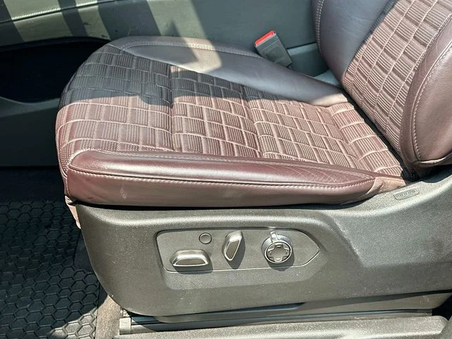 Used 2023 Black Cadillac Premium Luxury Platinum image 18