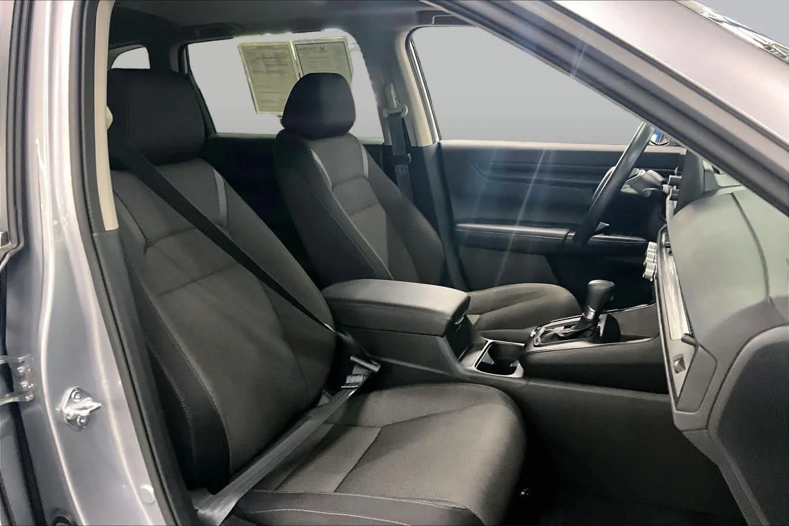 Used 2024 Lunar Silver Metallic Honda EX image 9