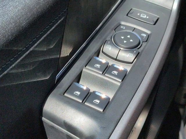 New 2026 Avalanche Ford F-250® Lariat® image 25