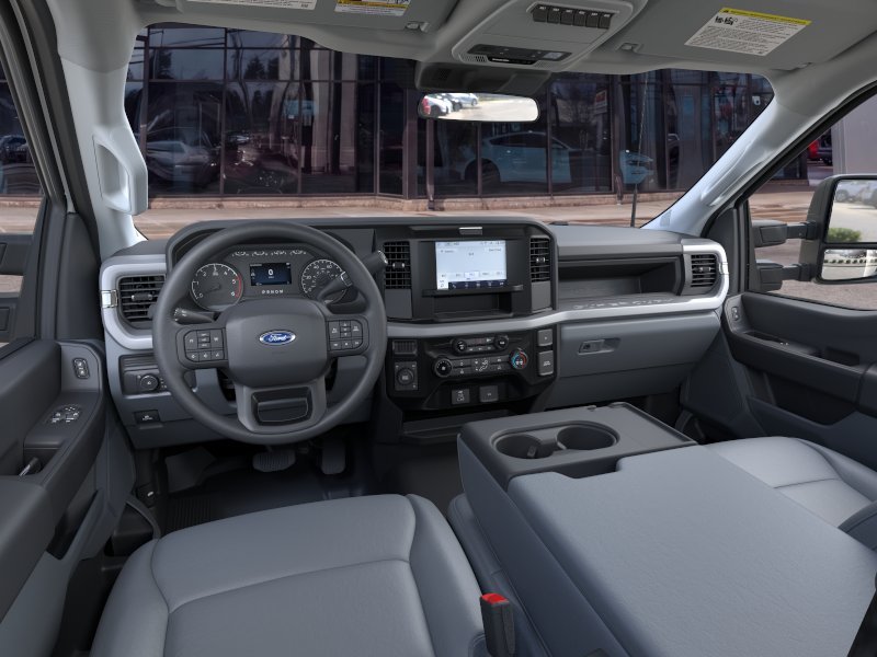 2025 Ford F-350 Super Duty Chassis Cab XL - Photo 9