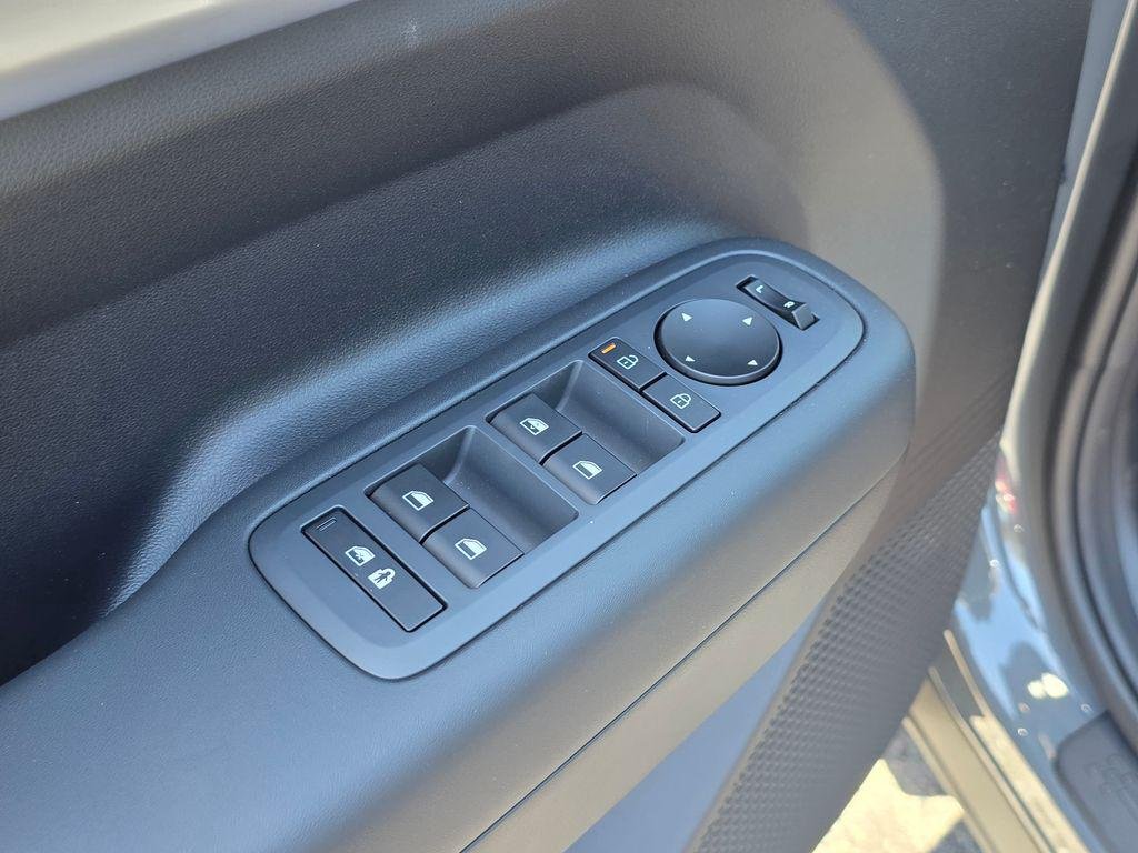 New 2026 Gray Hyundai SE image 22