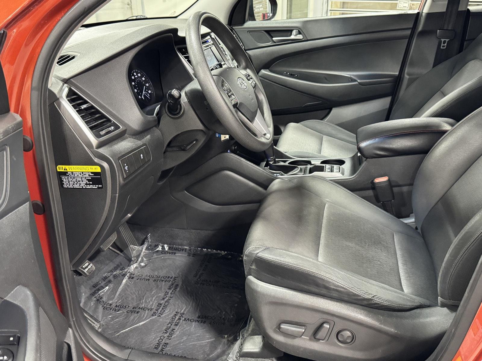 2017 Hyundai Tucson SE - Photo 25