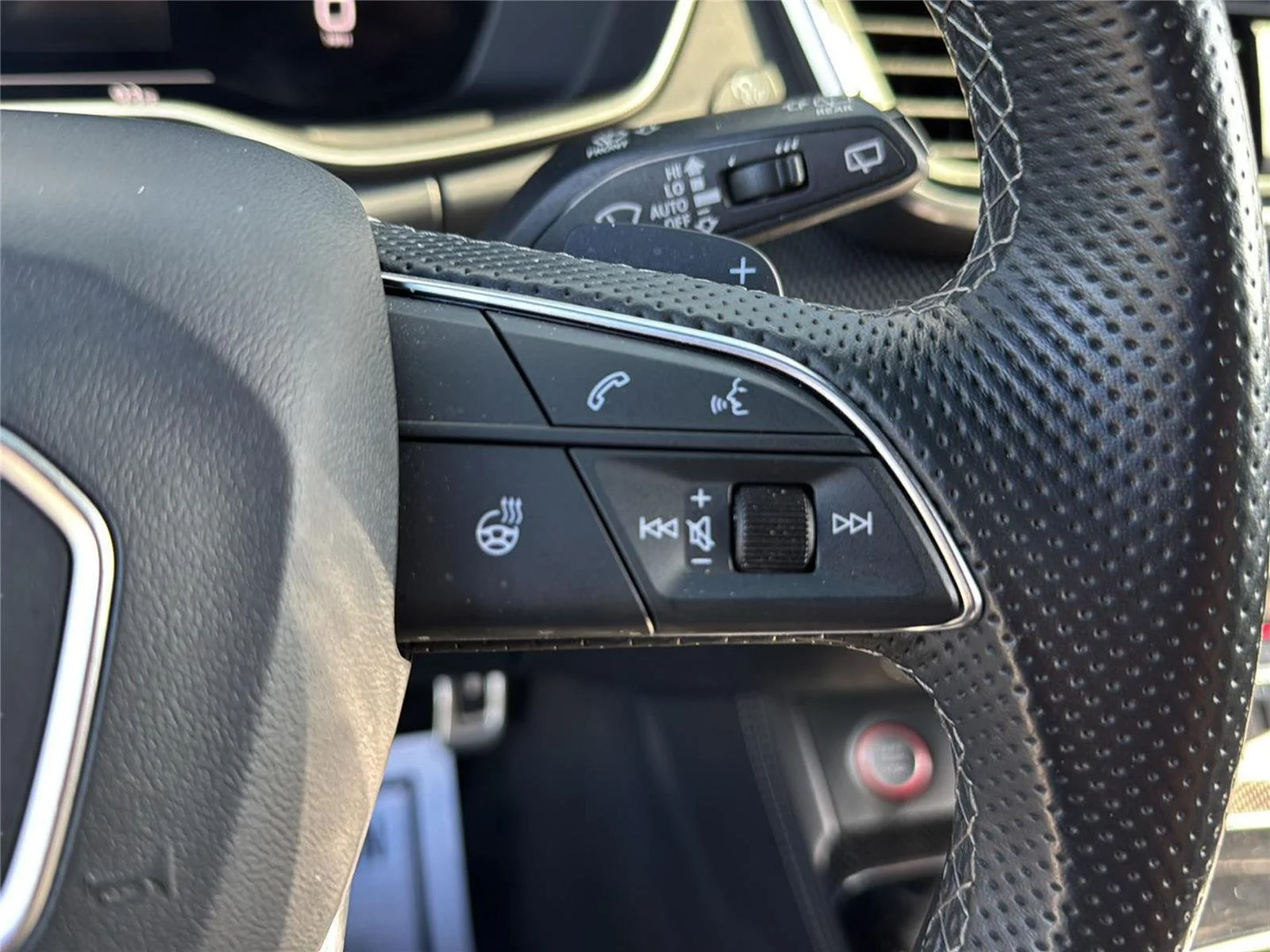 2023 Audi SQ5 Premium Plus - Photo 22