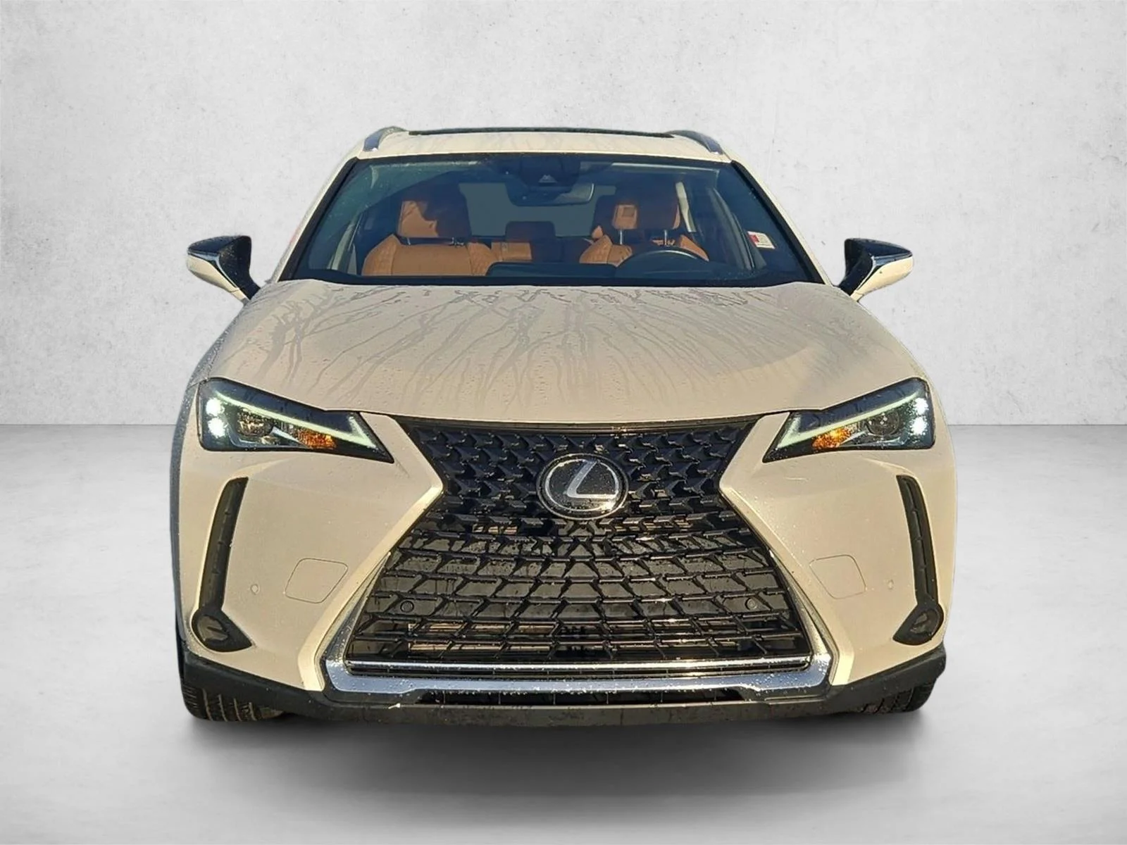 Used 2022 Eminent White Pearl Lexus UX 200 image 2