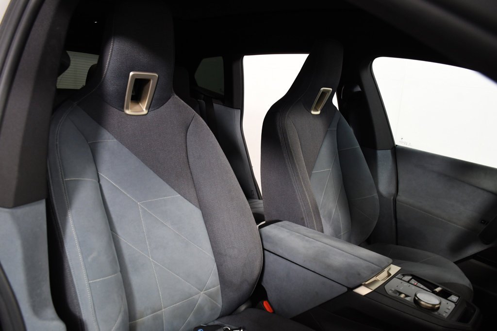 2023 BMW iX Base - Photo 19