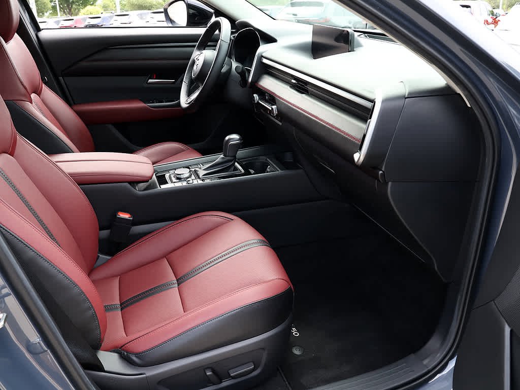 Used 2025 Polymetal Gray Metallic Mazda Premium Package image 30