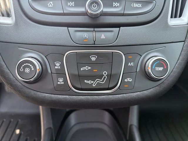 Used 2021 Red Chevrolet RS image 20