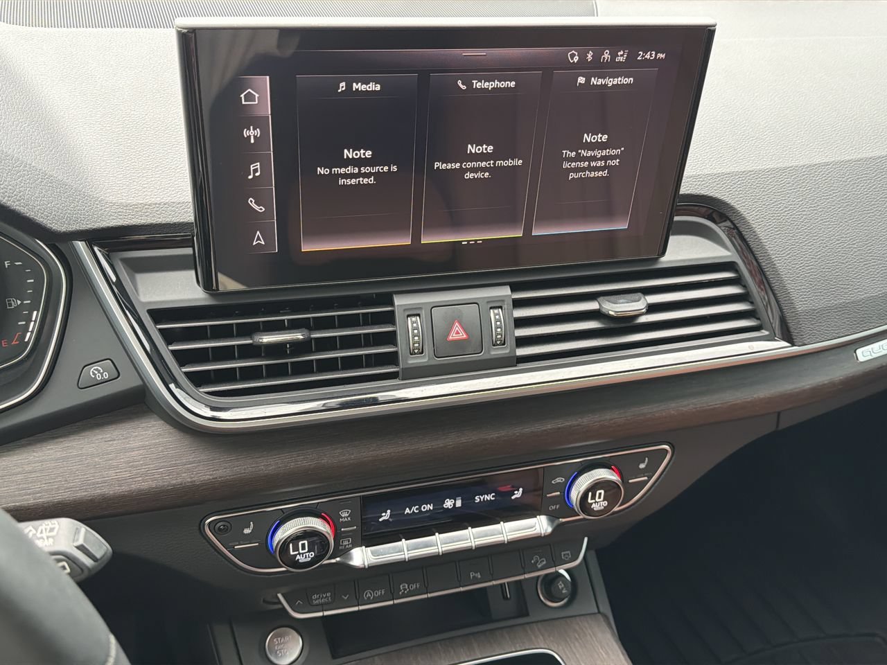Used 2024 Arkona White Audi 40 Premium image 20