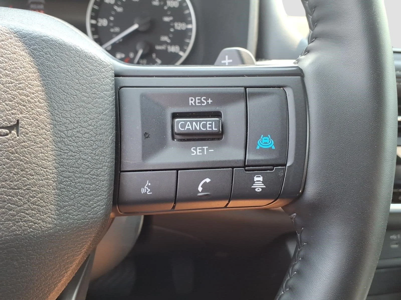 Used 2025 Gun Metallic Kad Nissan SV image 26