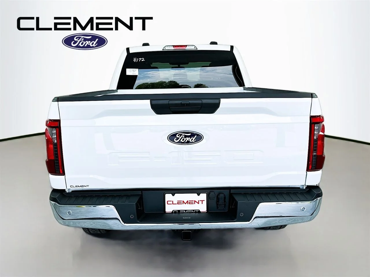 New 2026 Oxford White Ford XL image 7