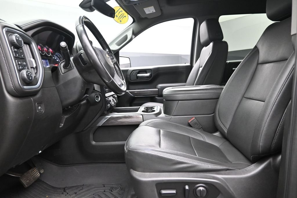 Used 2021 Blue Chevrolet LTZ image 16