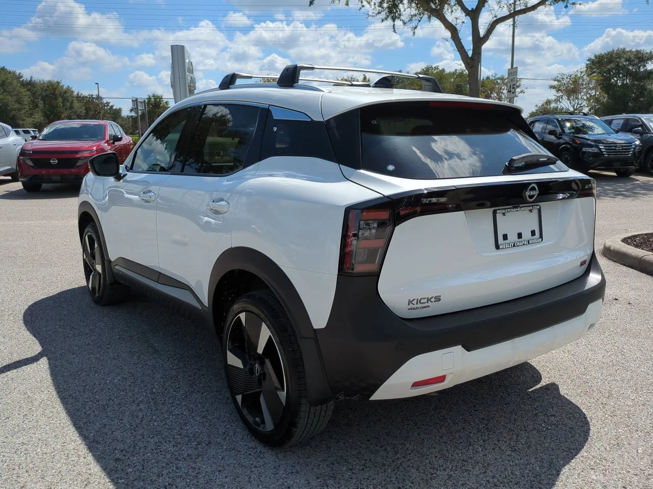 New 2026 Aspen White TriCoat Nissan SR image 7