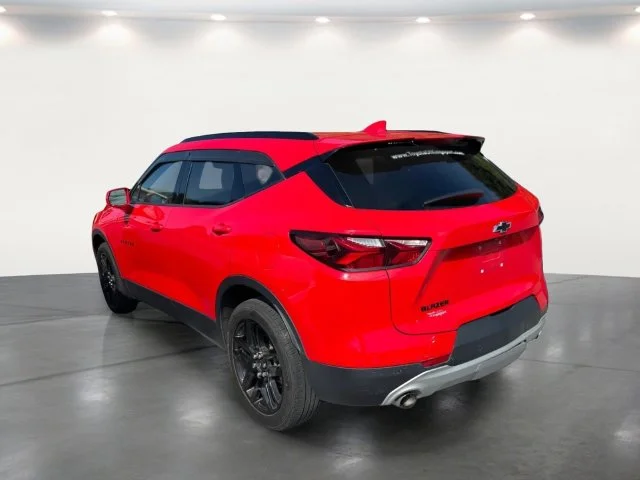 Used 2019 Red Chevrolet Base image 17