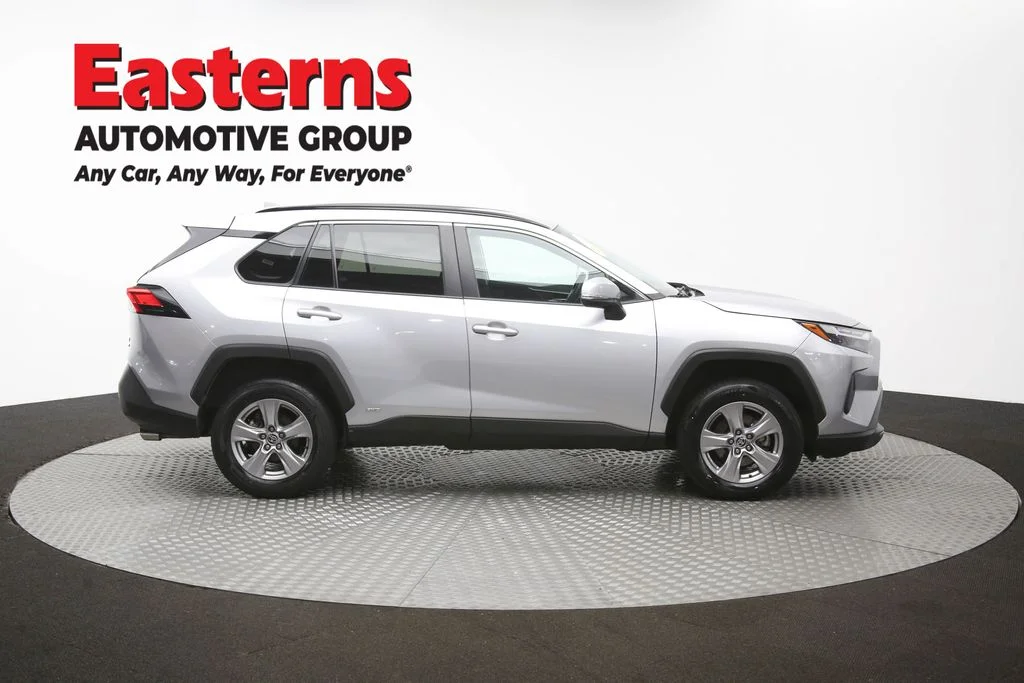 Used 2024 Silver Toyota XLE image 43