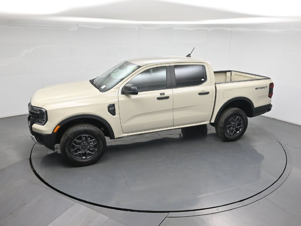 New 2026 Desert Sand Ford XLT image 40