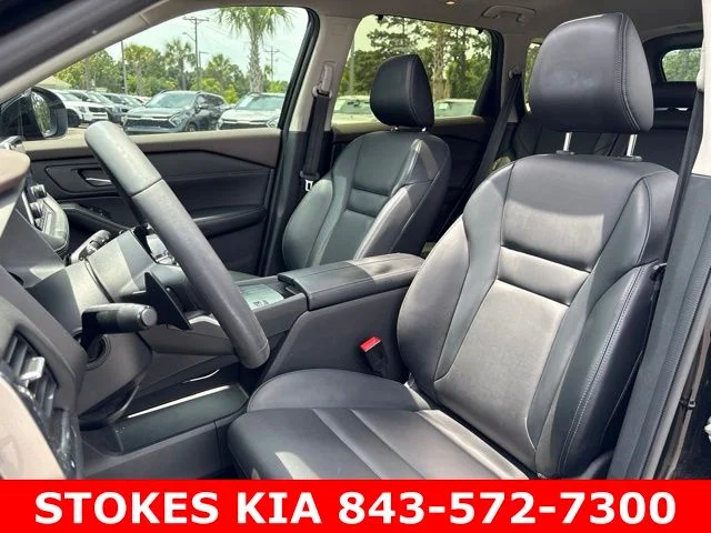 Used 2023 Black Nissan SV image 10