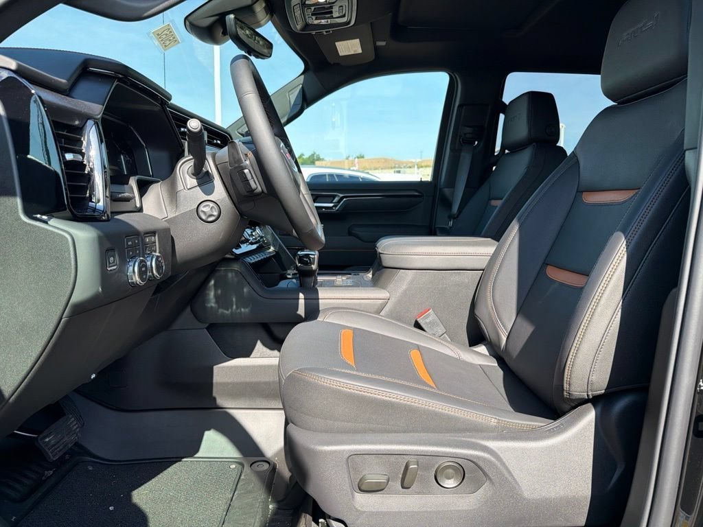 New 2026 Onyx Black GMC AT4 image 6