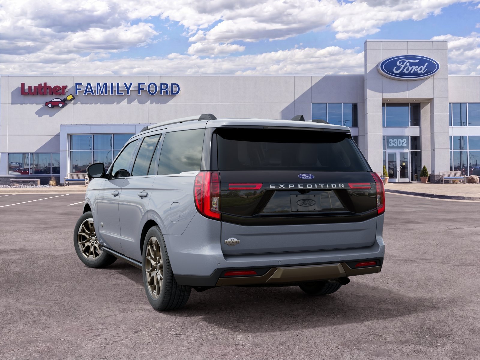 New 2027 Glacier Gray Metallic Tri-Coat Ford King Ranch image 36