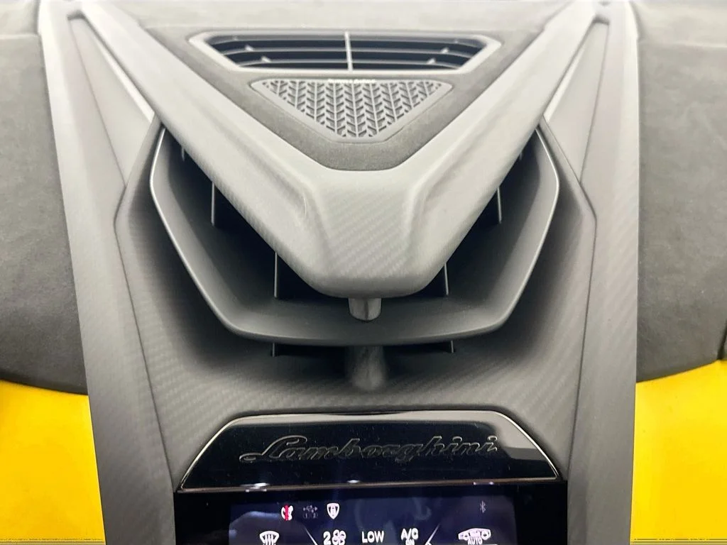 New 2026  Lamborghini Base image 26
