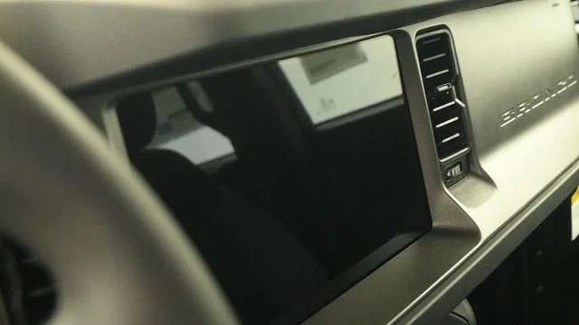 New 2026 Avalanche Gray Ford Base image 17