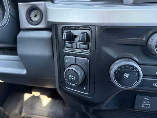 New 2024 Oxford White Ford F-550® XL image 19