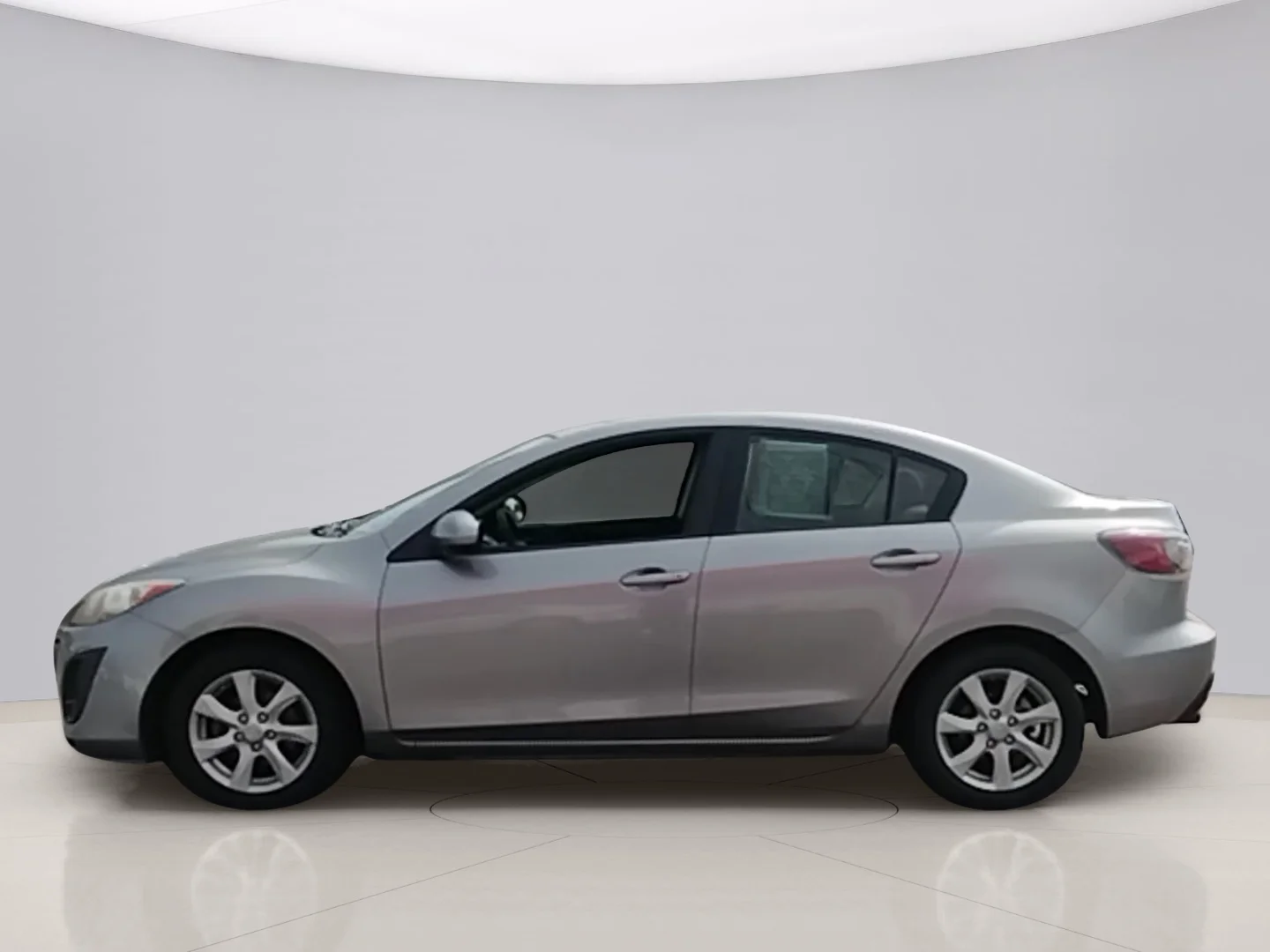 Used 2010 Silver Mazda I TOURING image 16