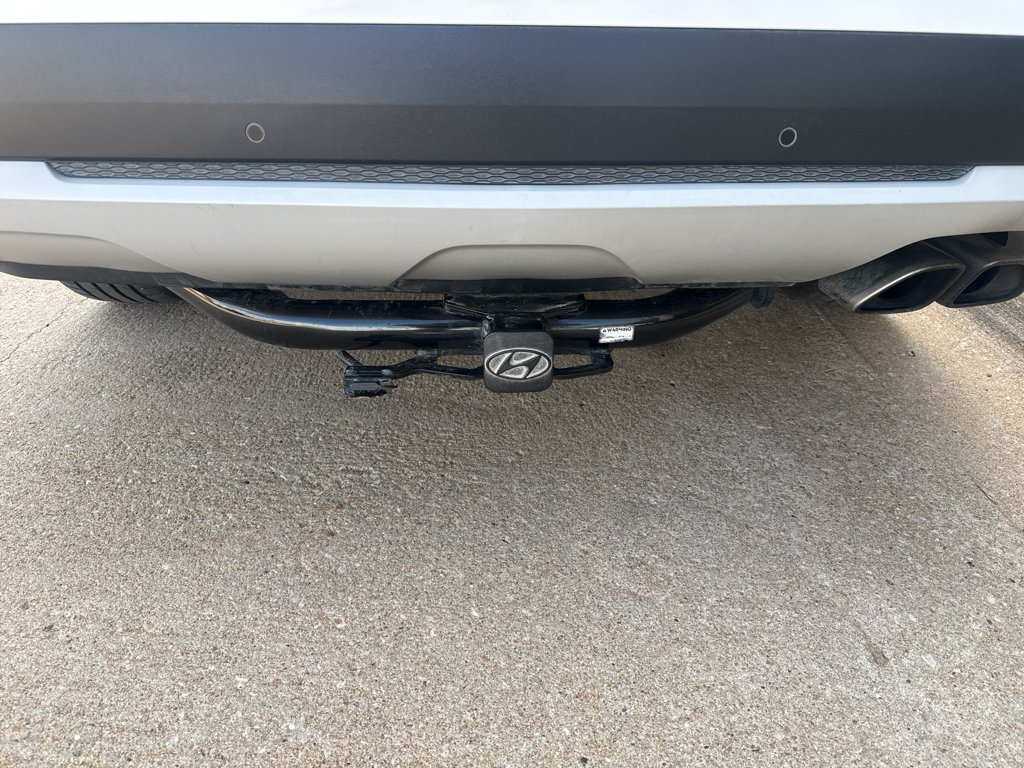 Used 2021 Hyper White Hyundai SEL image 17