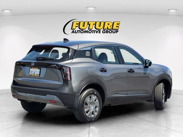 Used 2026 Gray Nissan S image 4