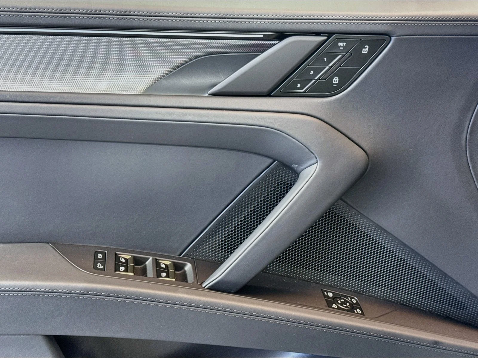 New 2026 Monteverde Metallic Porsche S Coupe Electric image 11